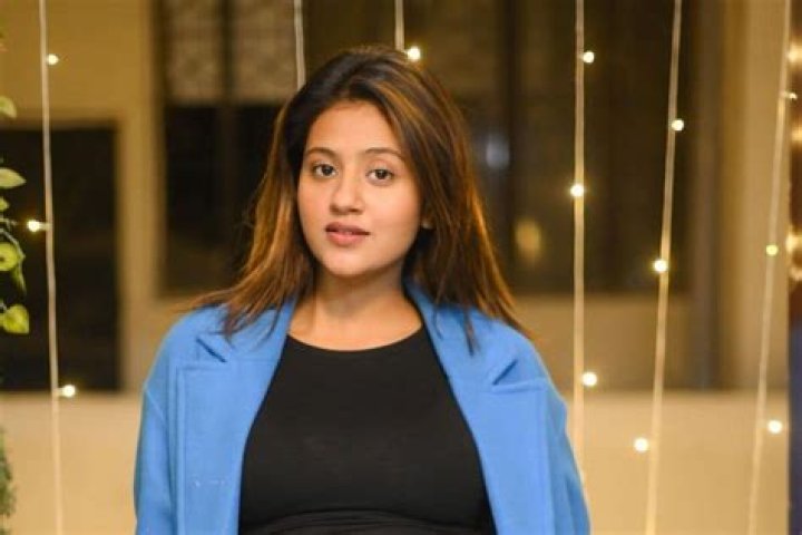 Anjali Arora Video: The Rise of a Digital Sensation