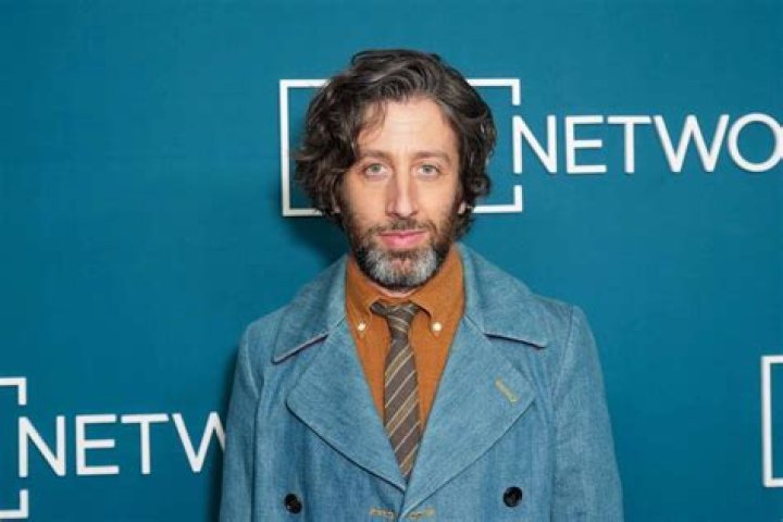 Simon Helberg: The Multi-Talented Actor Redefining Comedy and Drama